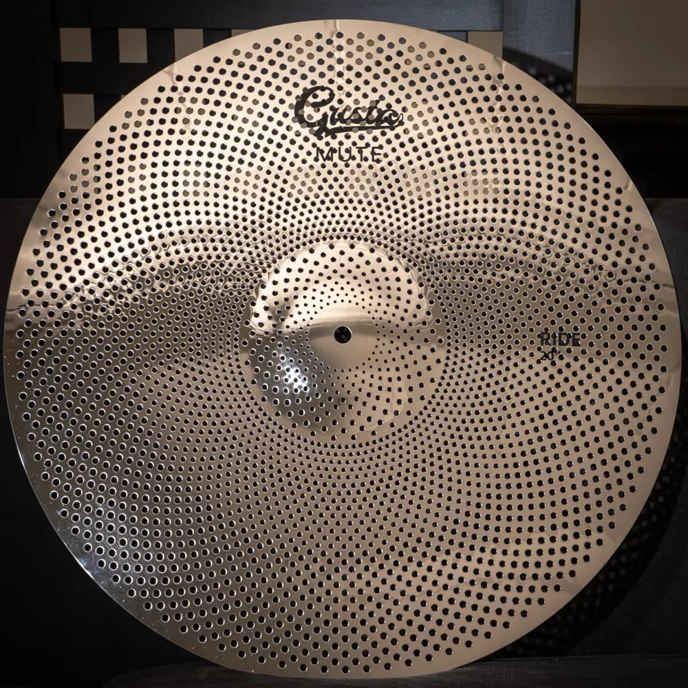 Gusta mute 20 ride